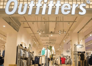 OUTFITTERS